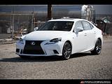 2016 Lexus IS photo 3
