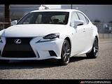 2016 Lexus IS photo 8