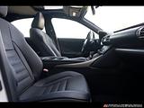 2016 Lexus IS photo 17