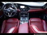 2019 Alfa Romeo Giulia photo 16
