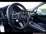 2015 Porsche Macan photo 13