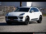 2015 Porsche Macan photo 3