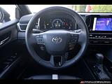 2025 Toyota Camry photo 14