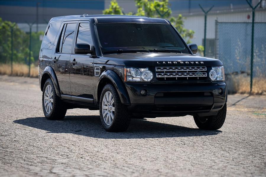 2013 Land Rover LR4 Base