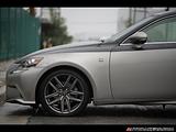 2015 Lexus IS photo 12
