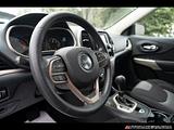2017 Jeep Cherokee photo 13