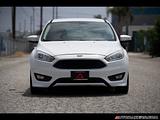2016 Ford Focus photo 2