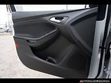 2016 Ford Focus photo 21