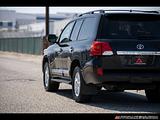 2013 Toyota Land Cruiser photo 9