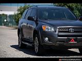 2011 Toyota RAV4 photo 7