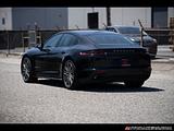 2019 Porsche Panamera photo 4