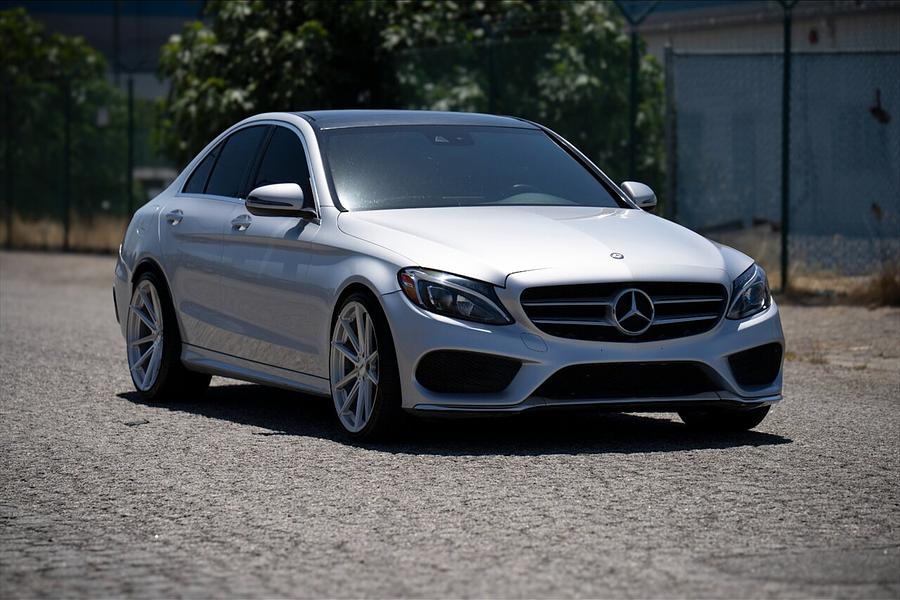 2016 Mercedes-Benz C-Class