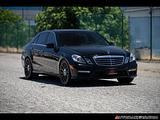 2011 Mercedes-Benz E-Class photo 1