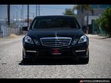 2011 Mercedes-Benz E-Class photo 2
