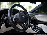 2018 BMW 5-Series photo 12