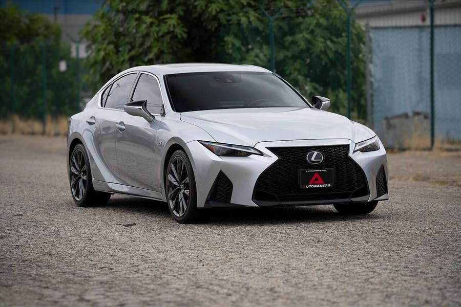 2023 Lexus IS