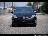 2013 Toyota Prius photo 2