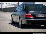 2005 Lexus LS photo 9