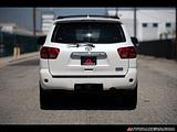 2015 Toyota Sequoia photo 5
