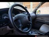2002 Toyota 4Runner photo 13