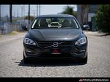 2015 Volvo S60 photo 2