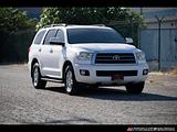 2013 Toyota Sequoia photo 1