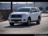 2013 Toyota Sequoia photo 3