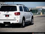 2013 Toyota Sequoia photo 10