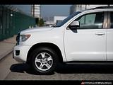 2013 Toyota Sequoia photo 12