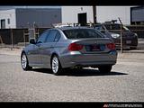 2011 BMW 3-Series photo 4