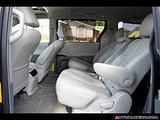 2013 Toyota Sienna photo 18