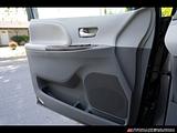 2013 Toyota Sienna photo 24