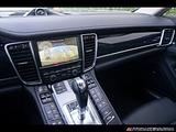 2015 Porsche Panamera photo 17