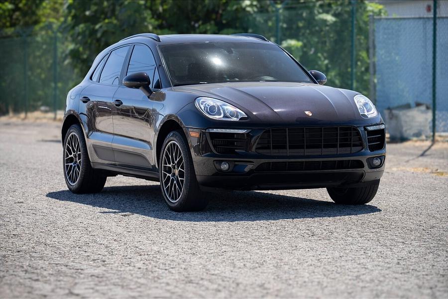 2015 Porsche Macan