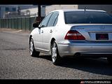 2004 Lexus LS photo 9