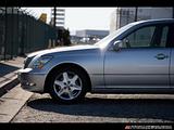 2004 Lexus LS photo 12