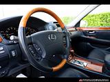 2004 Lexus LS photo 13