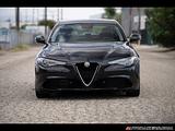 2017 Alfa Romeo Giulia photo 2