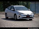 2018 Toyota Prius photo 1