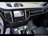 2018 Porsche Macan photo 21