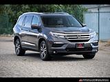 2016 Honda Pilot photo 1