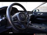 2018 Volvo XC60 photo 13