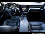 2018 Volvo XC60 photo 16