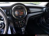 2016 MINI Hardtop 4 Door photo 19