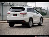 2015 Toyota Highlander photo 4