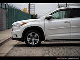 2015 Toyota Highlander photo 12