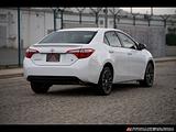 2016 Toyota Corolla photo 4