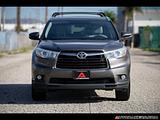 2015 Toyota Highlander photo 2