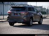 2015 Toyota Highlander photo 6