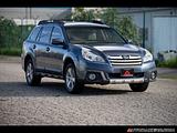 2013 Subaru Outback photo 1